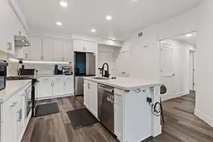 1853 Almaden Rd 504, San Jose, CA 95125 - Photo 2