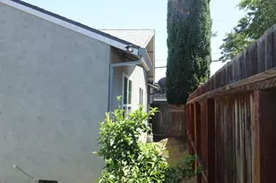 6 Linscheid Dr, Pittsburg, CA 94565 - Photo 16