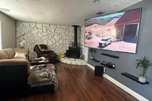 6 Linscheid Dr, Pittsburg, CA 94565 - Photo 2