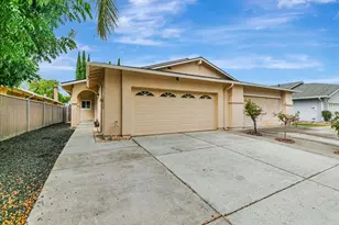 633 Easton Dr, San Jose, CA 95133 - Photo 2