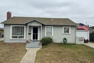 34 Kenyon Ave, Watsonville, CA 95076 - Photo 1