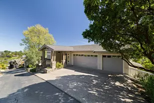 43 Baywood Terrace, San Rafael, CA 94901 - Photo 2