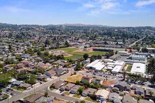 19336 Garrison Ave, Castro Valley, CA 94546 - Photo 14