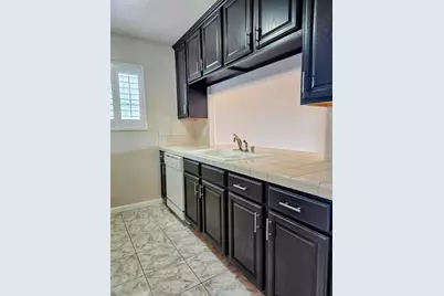 551 Merritt Ave 1, Oakland, CA 94610 - Photo 8