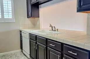 551 Merritt Ave 1, Oakland, CA 94610 - Photo 8