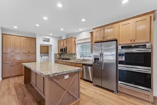 34 Primrose St 34, Aptos, CA 95003 - Photo 4