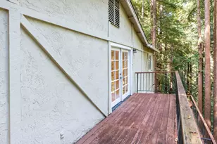 23489 Hutchinson Rd, Los Gatos, CA 95033 - Photo 32