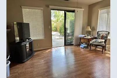 8959 Boreal Way, Elk Grove, CA 95758 - Photo 6