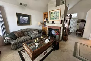 8959 Boreal Way, Elk Grove, CA 95758 - Photo 4