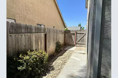 8959 Boreal Way, Elk Grove, CA 95758 - Photo 24