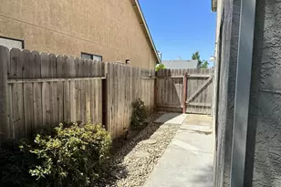 8959 Boreal Way, Elk Grove, CA 95758 - Photo 24