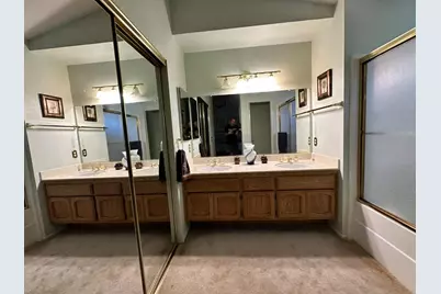 8959 Boreal Way, Elk Grove, CA 95758 - Photo 18