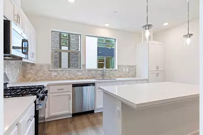 6694 Optimum Loop, San Jose, CA 95119 - Photo 12