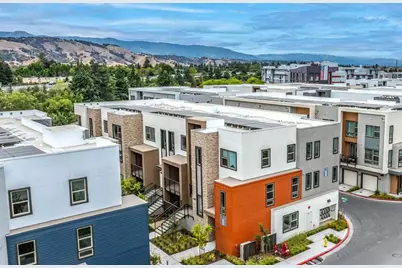 6694 Optimum Loop, San Jose, CA 95119 - Photo 6