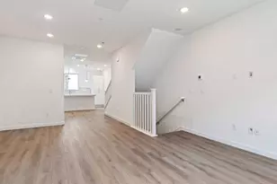 6694 Optimum Loop, San Jose, CA 95119 - Photo 10