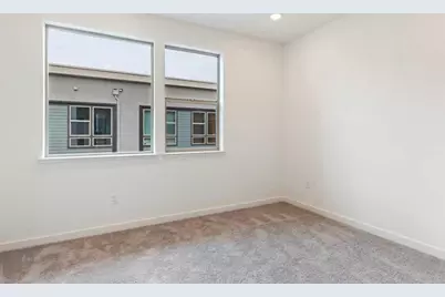 6694 Optimum Loop, San Jose, CA 95119 - Photo 20