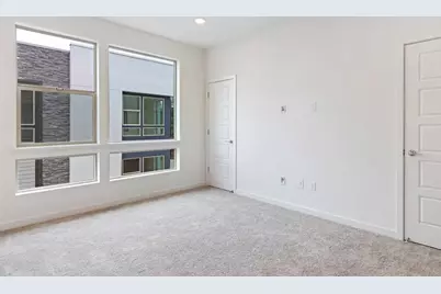 6694 Optimum Loop, San Jose, CA 95119 - Photo 16