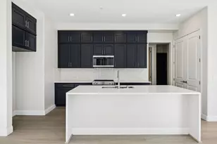 2425 Willow Wy, San Mateo, CA 94403 - Photo 4