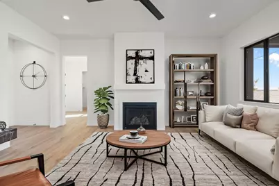 410 Maria Dr, Hollister, CA 95023 - Photo 8