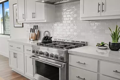 410 Maria Dr, Hollister, CA 95023 - Photo 14