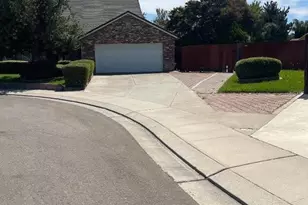 344 Rose Garden Ct, Manteca, CA 95336 - Photo 1