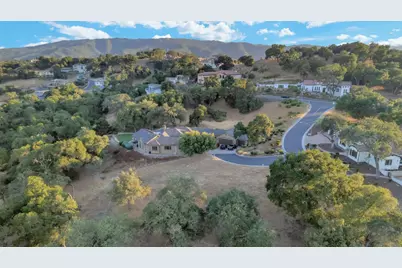 9250 Mahogany, Gilroy, CA 95020 - Photo 2