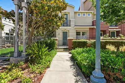 728 City Walk Pl 9, Hayward, CA 94541 - Photo 1