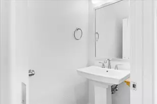 2731 Bungalow Dr, Marina, CA 93933 - Photo 18