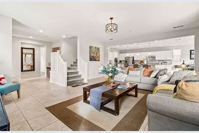 1070 S Atwood Ct, Mountain House, CA 95391 - Photo 8