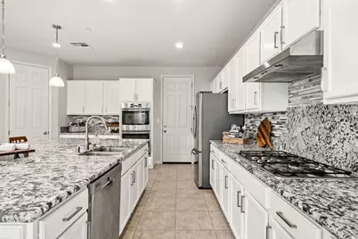 1070 S Atwood Ct, Mountain House, CA 95391 - Photo 14