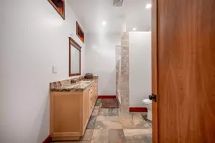 30625 Stonewall Canyon Rd, Soledad, CA 93960 - Photo 14