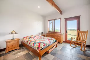 30625 Stonewall Canyon Rd, Soledad, CA 93960 - Photo 12