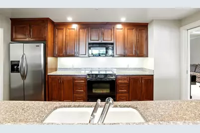 10 Crystal Springs Rd 1310, San Mateo, CA 94402 - Photo 18