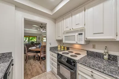 5271 Cribari Corner, San Jose, CA 95135 - Photo 10