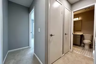 2599 Easton Ln 108, San Jose, CA 95133 - Photo 16