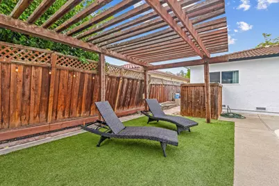 7210 Yorktown Dr, Gilroy, CA 95020 - Photo 52