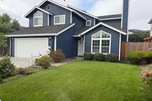 794 Danbury St, Salinas, CA 93906 - Photo 1
