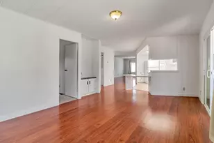 8 Coral Way 8, Half Moon Bay, CA 94019 - Photo 4