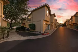 561 Manhattan Pl, San Jose, CA 95136 - Photo 1