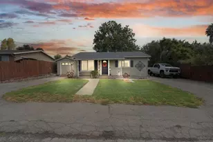 22 Heiner Rd, Watsonville, CA 95076 - Photo 2