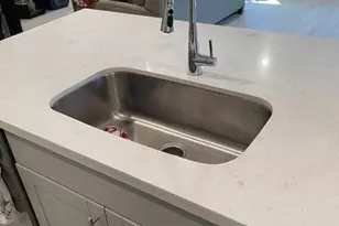 2001 Wildflower Dr, Hollister, CA 95023 - Photo 10