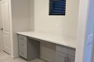 2001 Wildflower Dr, Hollister, CA 95023 - Photo 16