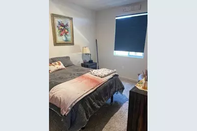 2001 Wildflower Dr, Hollister, CA 95023 - Photo 18