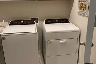 2001 Wildflower Dr, Hollister, CA 95023 - Photo 28