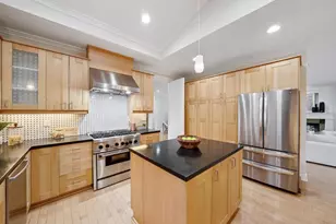 20460 Williams Ave, Saratoga, CA 95070 - Photo 10