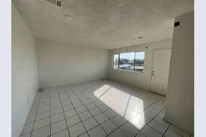 108 Mariposa Ave, Chowchilla, CA 93610 - Photo 2