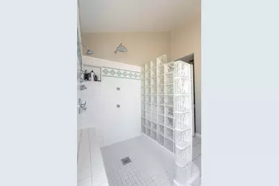 911 Saint Ann Dr, Paso Robles, CA 93446 - Photo 20