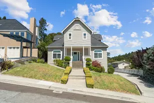 109 Esmeralda Ct, Santa Cruz, CA 95060 - Photo 1