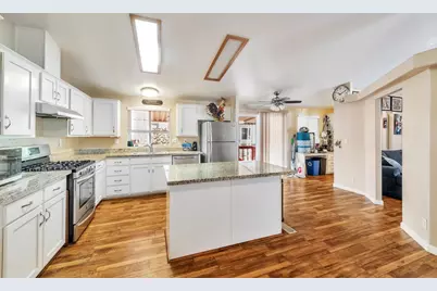 195 Blossom Hill Rd 118, San Jose, CA 95123 - Photo 12