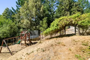 462 Quail Dr, Santa Cruz, CA 95060 - Photo 48